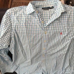 Men’s blue and white checked long sleeve shirt